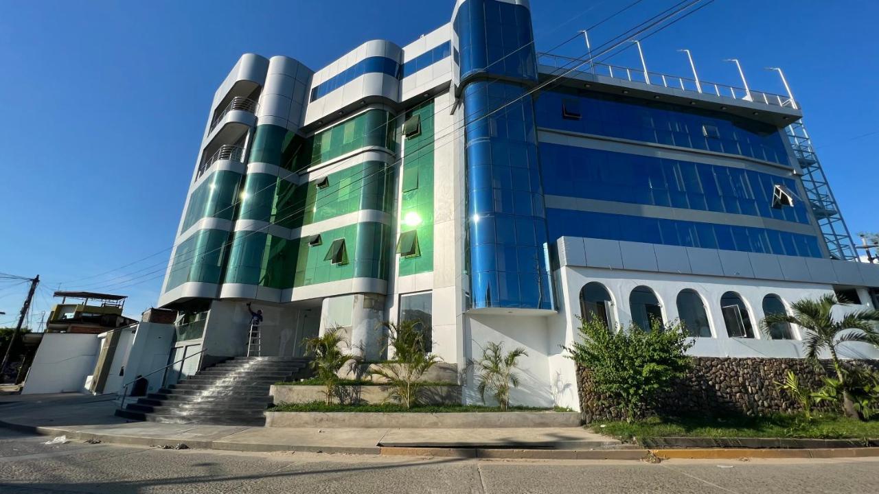 Rio Cumbaza Hotel Tarapoto Exterior photo