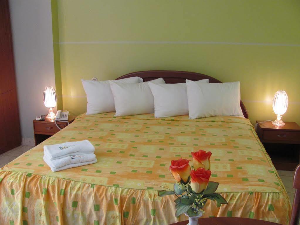 Rio Cumbaza Hotel Tarapoto Exterior photo