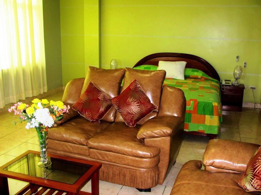 Rio Cumbaza Hotel Tarapoto Exterior photo
